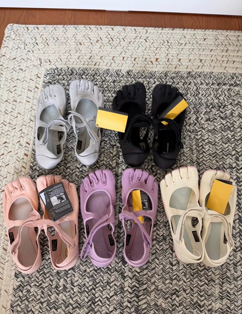 Pilates Yoga Shoes - أحذية بخمسة أصابع للنساء، أحذية يوجا