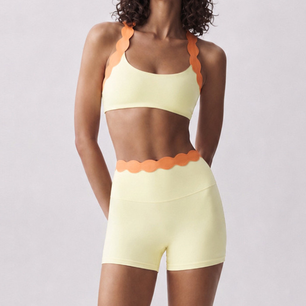 حمالة صدر رياضية لليوغا بتصميم - مراجعة Pilates Yoga Top وسعره